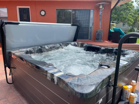 Гидромассажный спа-бассейн Vita Spa Riviera